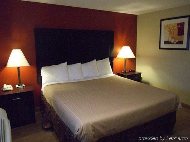 St Charles Hotel Downtown Hudson Room photo